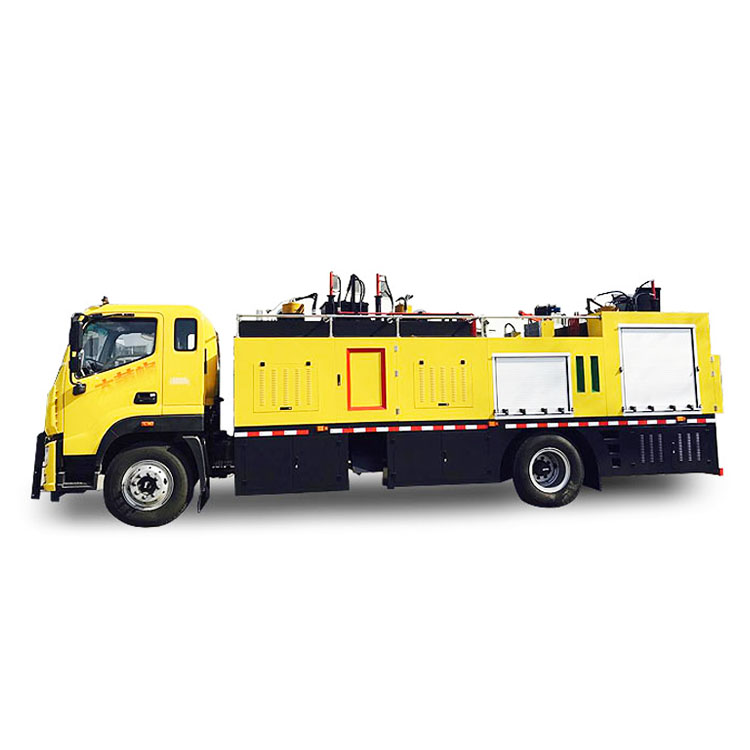 多功能沥青路面养护车